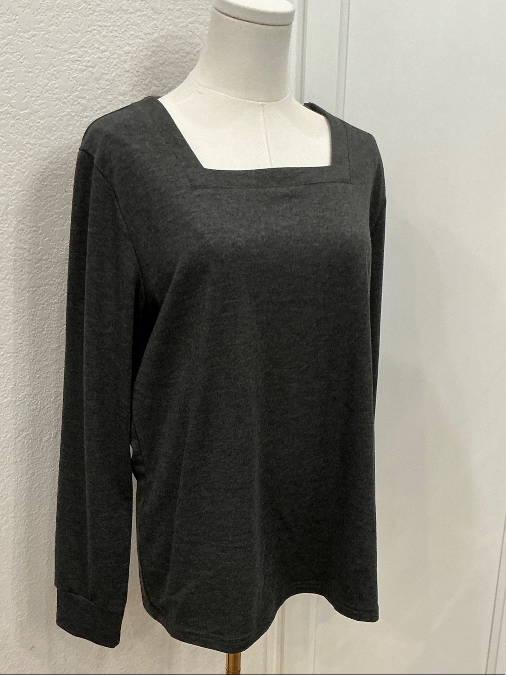 Women's Charcoal Square-Neck Long Sleeve Top